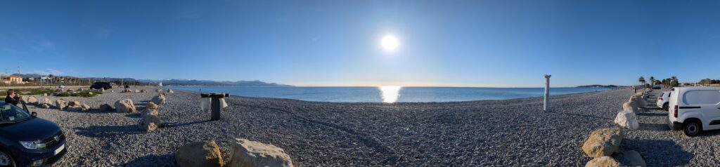 Photo panoramique de la plage de la Siesta BOTA