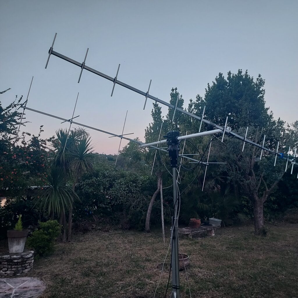 Station Satellite F6KHK